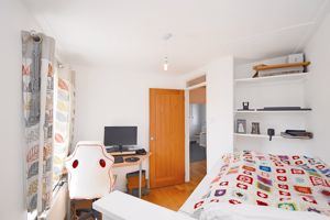Bedroom- click for photo gallery